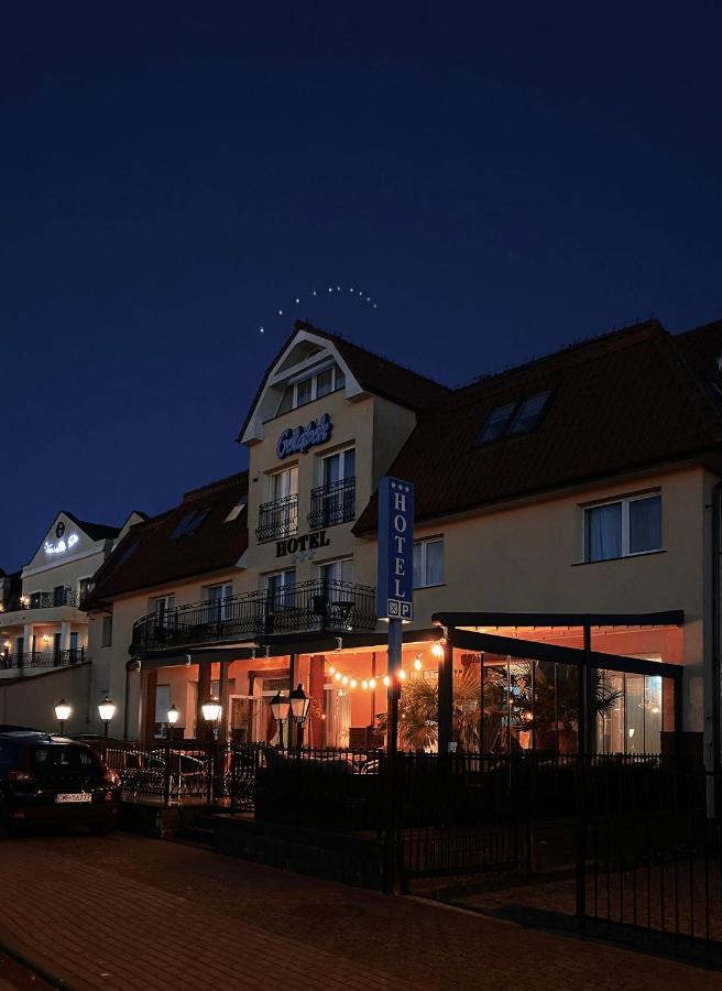 Golabek Leba Hotel Bagian luar foto