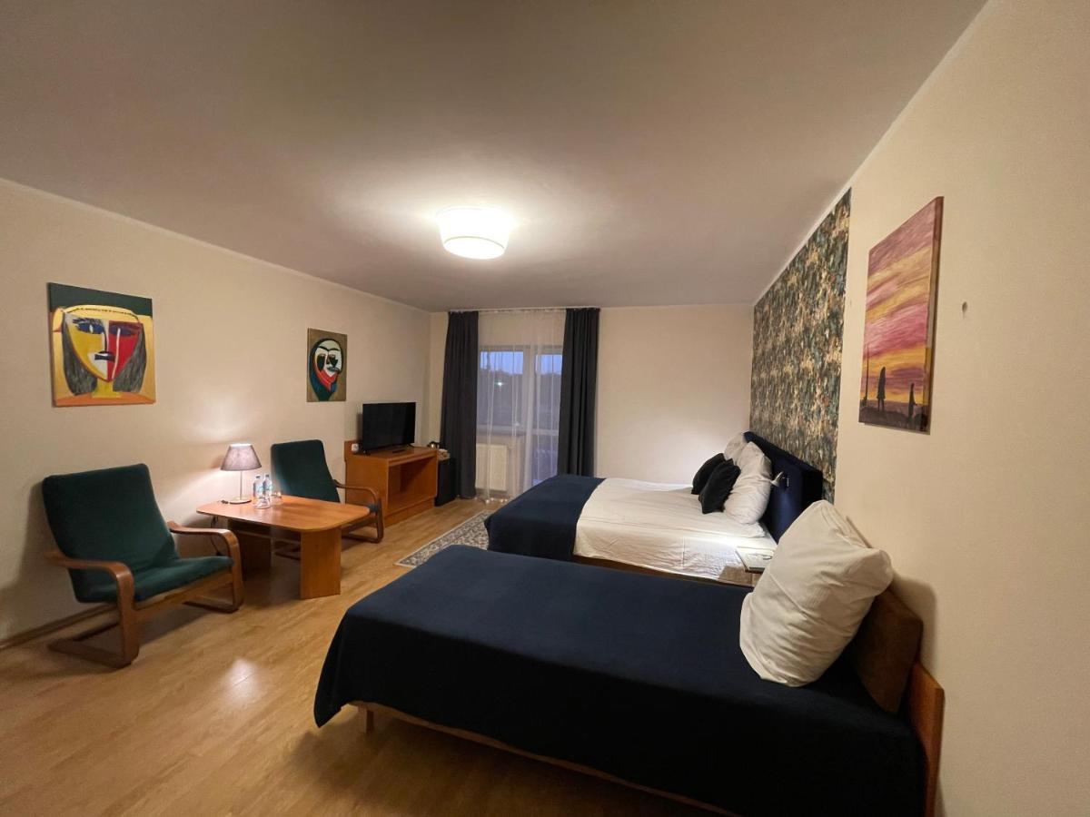 Golabek Leba Hotel Bagian luar foto