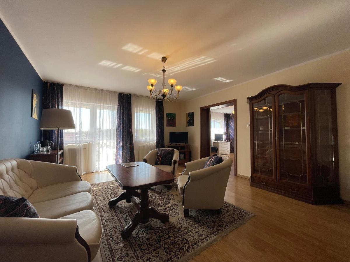 Golabek Leba Hotel Bagian luar foto
