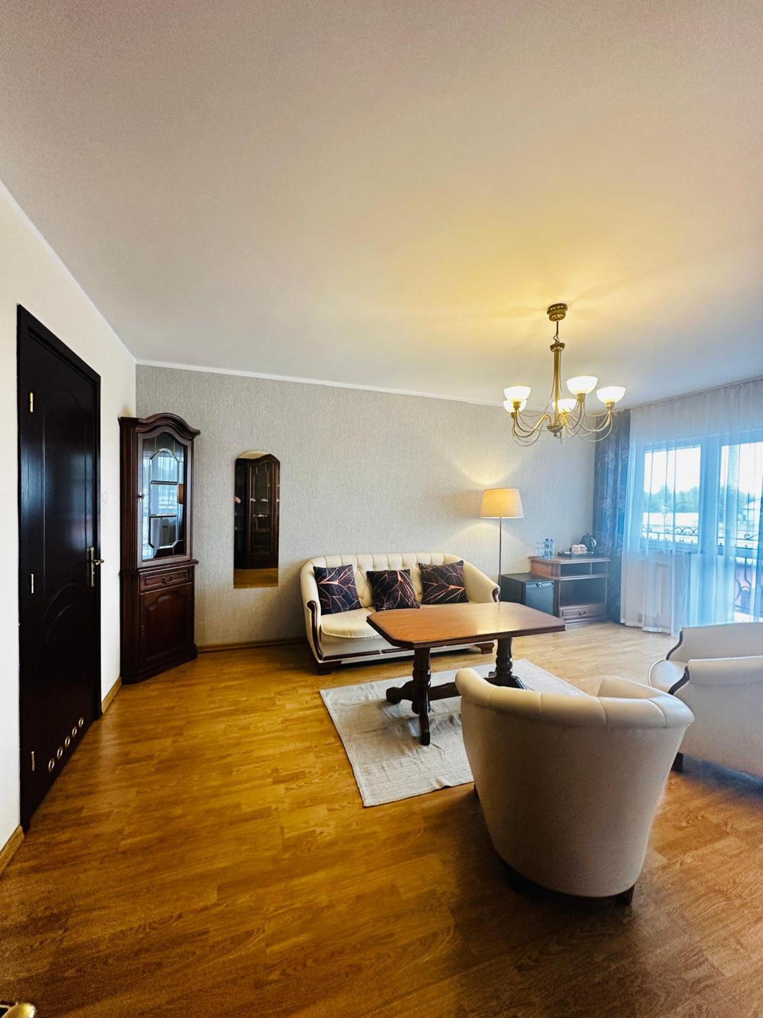 Golabek Leba Hotel Bagian luar foto