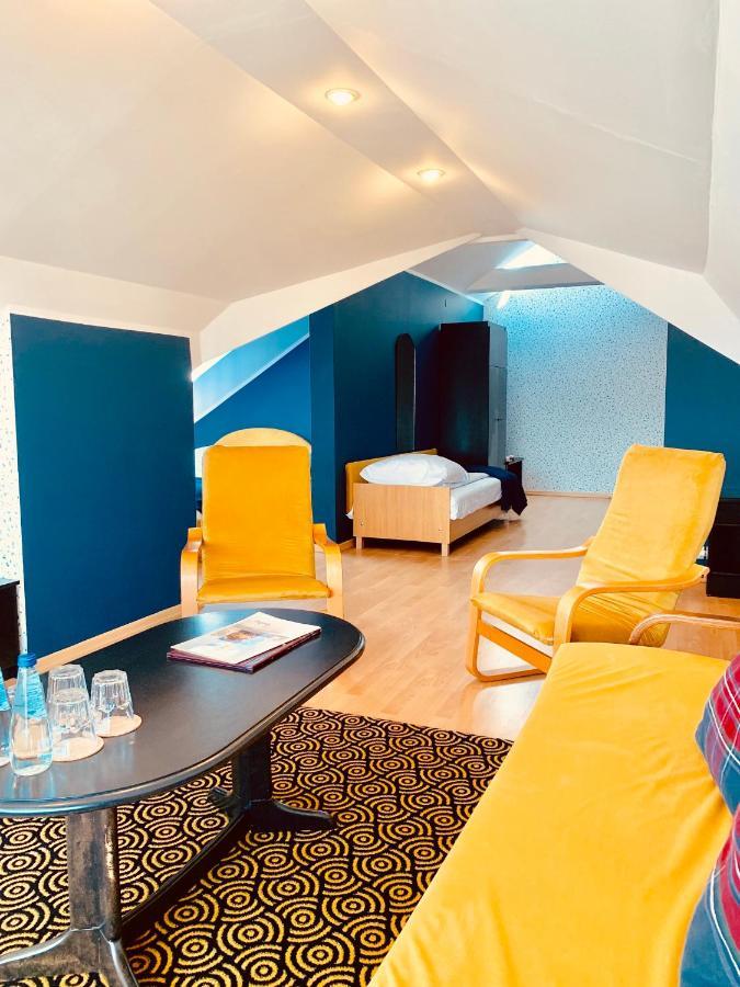 Golabek Leba Hotel Bagian luar foto